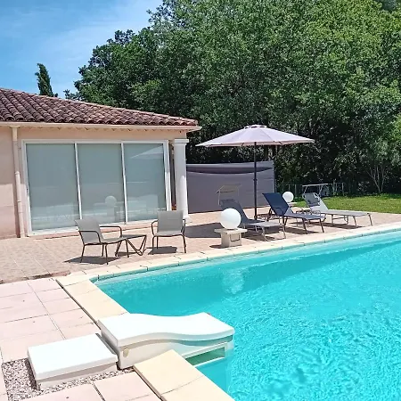 Apartment La Tissonniere Oasis D Exception Entre Alpilles Et Luberon Et Piscine A 10 Min D Aix En Provence